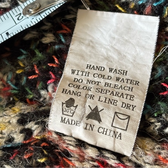 Dreamers Black and Cream Multicolor Chevron Cardigan with Floral Accents Size S - Picture 14 of 14